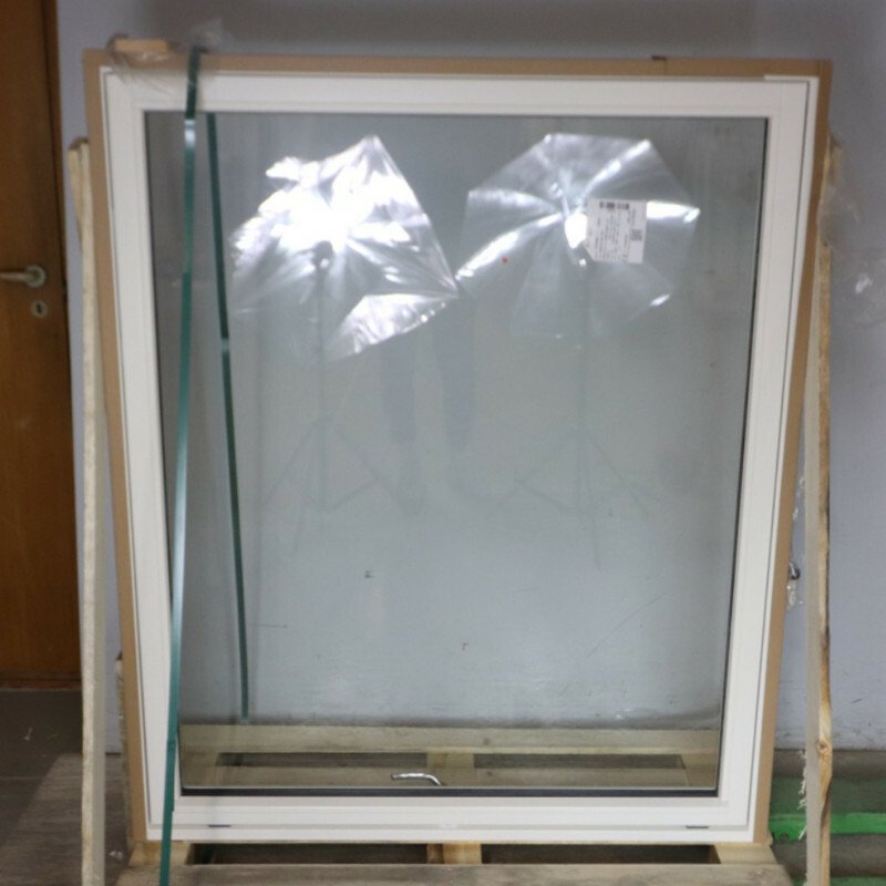 Topstyret vindue fra SPAR/JNA, 2-Lags glas, Træ, Hvid