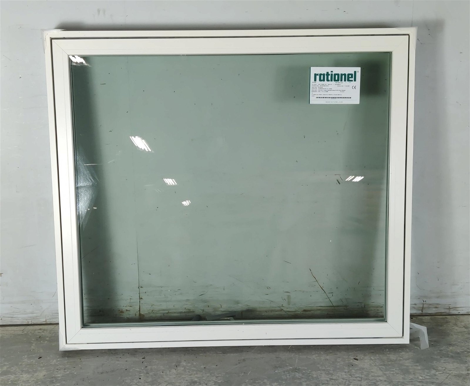 Topstyret vindue fra Rationel, 3-Lags klar glas, Træ/alu, Hvid 150,8 X 133,3 