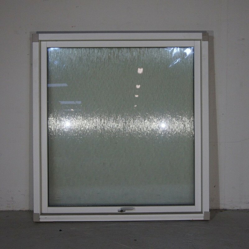 Topstyret vindue fra Idealcombi, 2-Lags matteret glas, Træ/alu, Hvid 138,5 X 149 