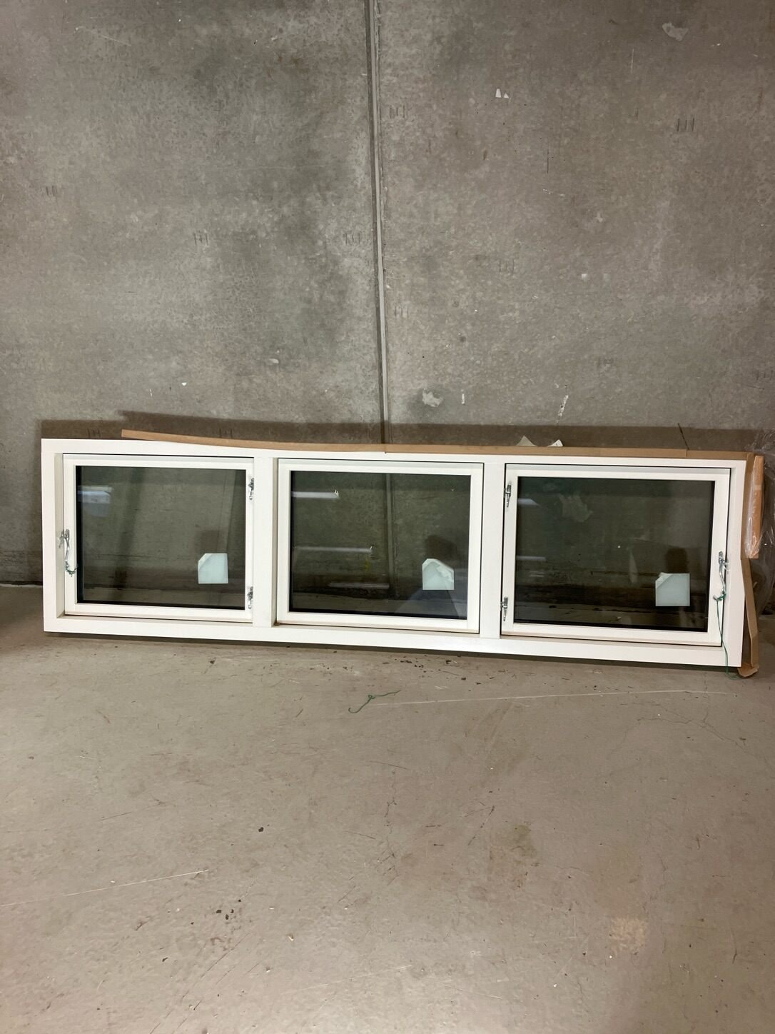 3-fags Sidehængt vindue, JABS, 218,2x62,5cm